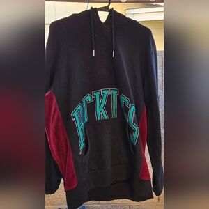 Young & Reckless OG Y2K Men's Black Hoodie, Sz Med. Excellent Condition.